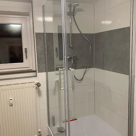 Modern Wohnen Im Fachwerkhaus Im Herzen Wolfhagens - 2 Schlafzimmer, Parkplatz *