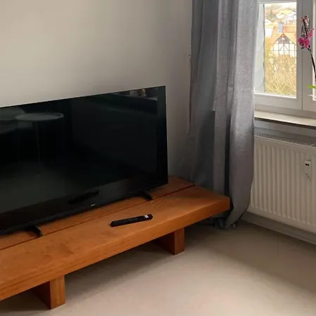 Modern Wohnen Im Fachwerkhaus Im Herzen Wolfhagens - 2 Schlafzimmer, Parkplatz * 볼파겐