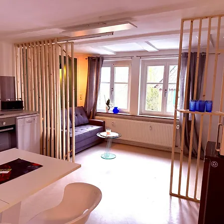 Modern Wohnen Im Fachwerkhaus Im Herzen Wolfhagens - 2 Schlafzimmer, Parkplatz