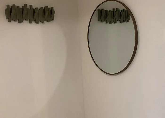 Modern Wohnen Im Fachwerkhaus Im Herzen Wolfhagens - 2 Schlafzimmer, Parkplatz *