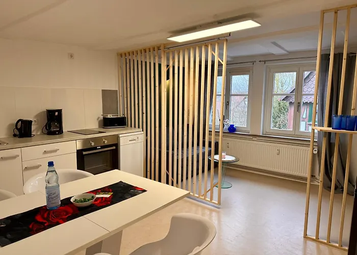 Apartament Modern Wohnen Im Fachwerkhaus Im Herzen Wolfhagens - 2 Schlafzimmer, Parkplatz