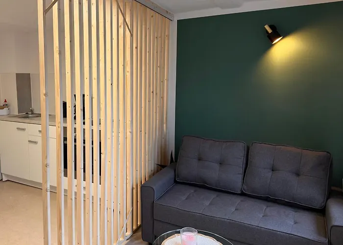 Modern Wohnen Im Fachwerkhaus Im Herzen Wolfhagens - 2 Schlafzimmer, Parkplatz Apartament Wolfhagen